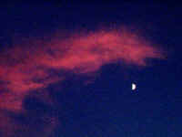 sunsetmoon.jpg (166253 bytes)
